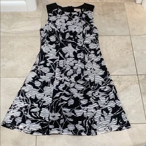 Sleeveless Ann Taylor dress